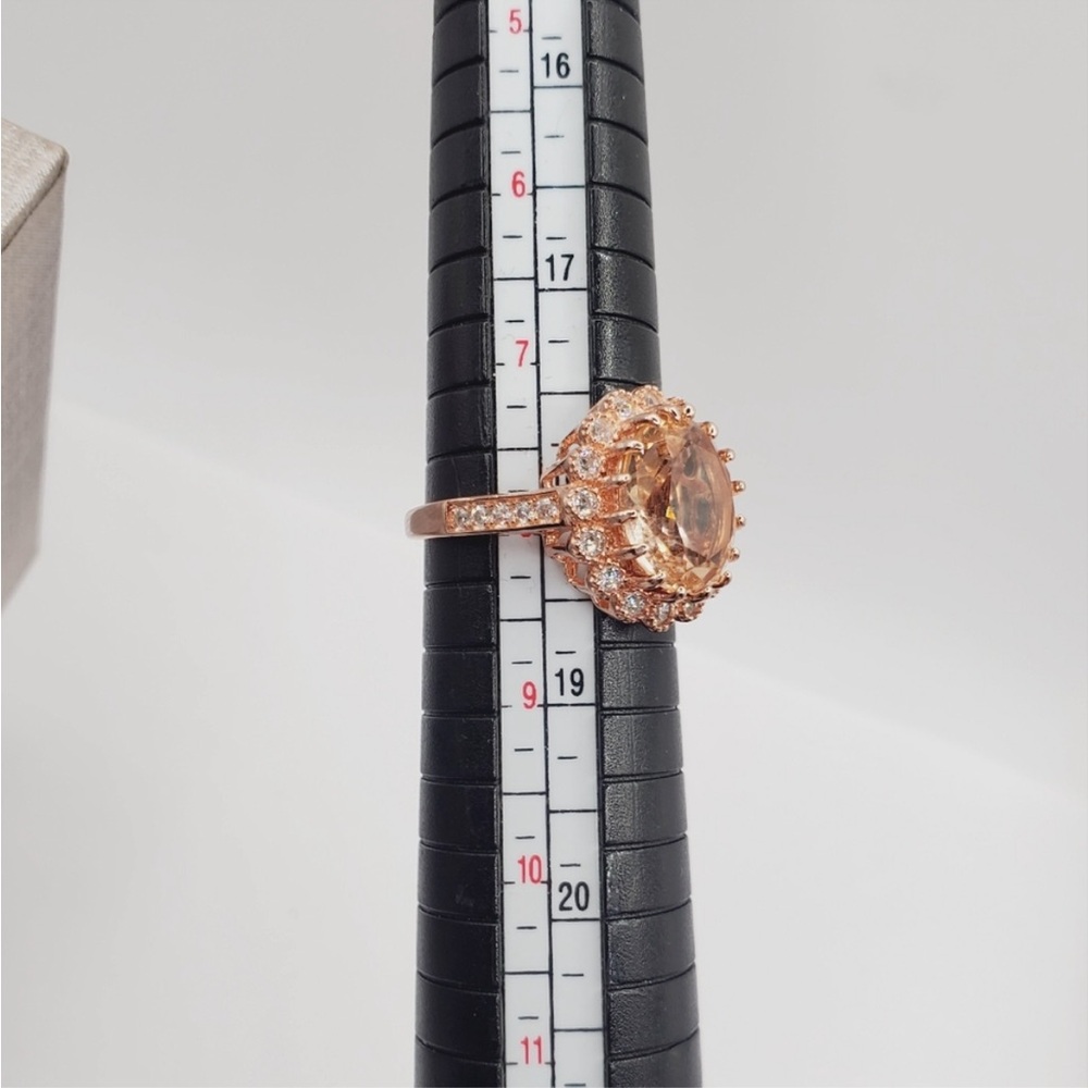 Morganite Ring - Picture 8 of 9